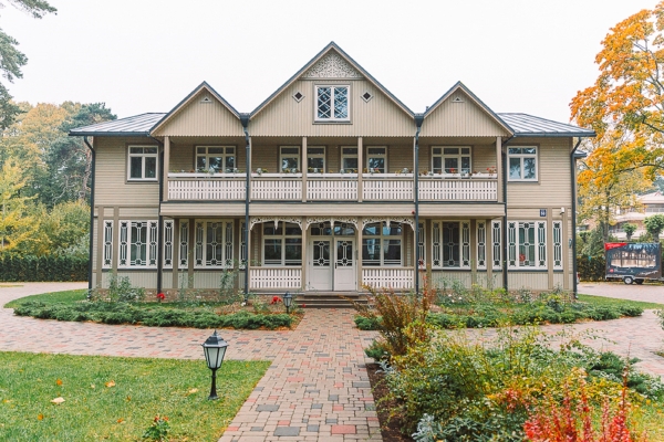 Hotel Wooden Villa (Jūrmala)